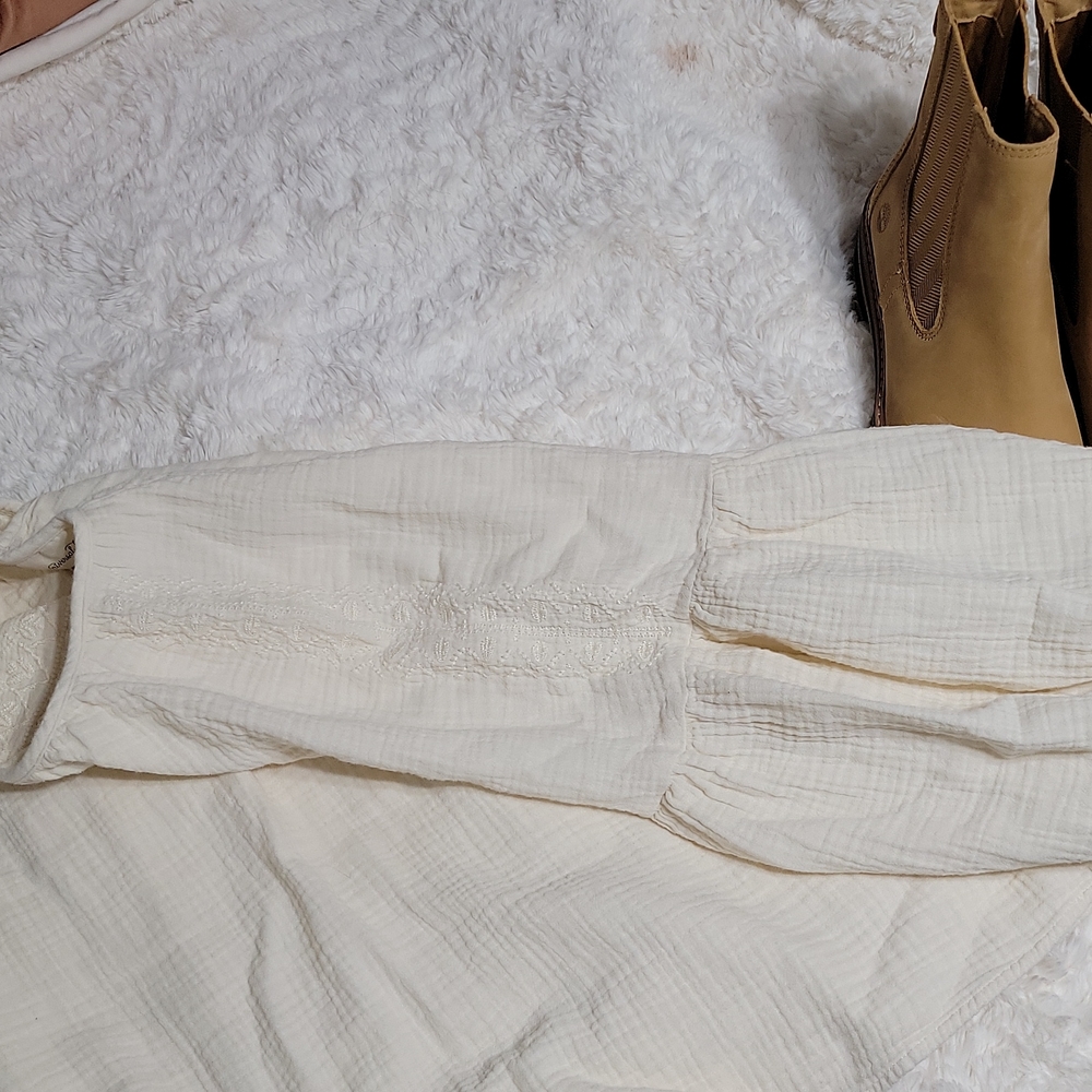 Blouse - Picture 4 of 6